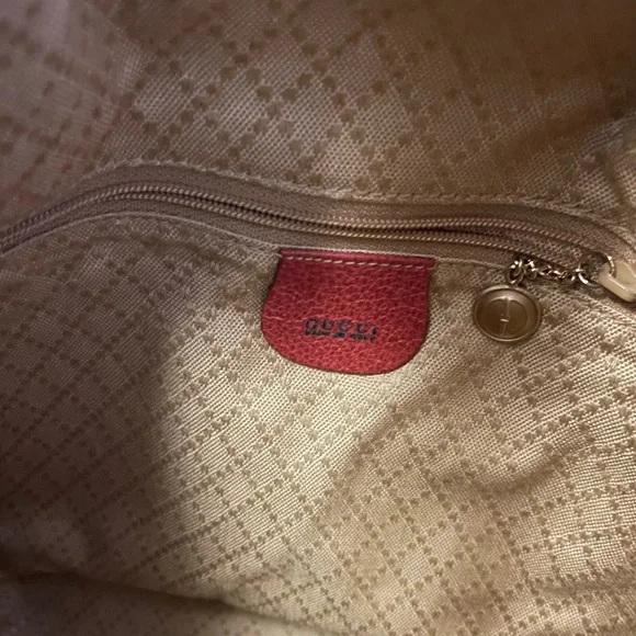 BLACK FRIDAY SALE Authentic Gucci Red Suede & Bamboo Handle Bucket Bag Crossbody - Picture 7 of 16
